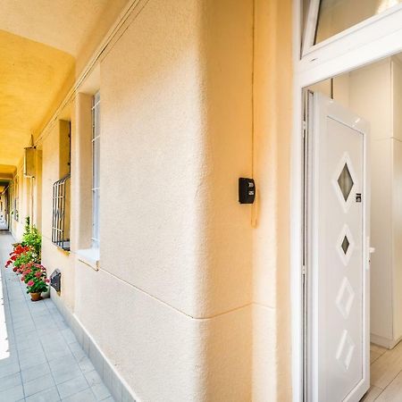 Fleur Creme Apartment Budapest Eksteriør bilde