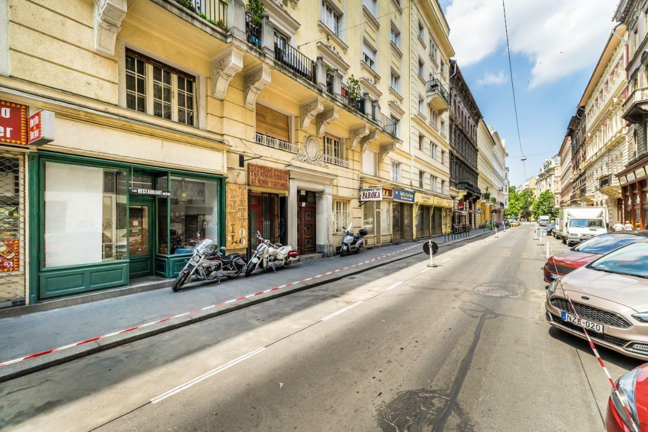 Fleur Creme Apartment Budapest Eksteriør bilde