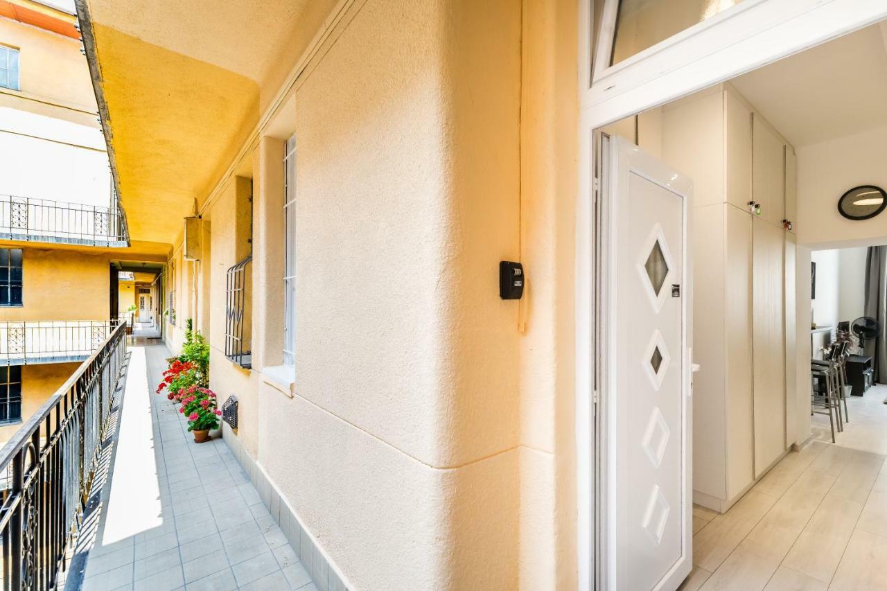 Fleur Creme Apartment Budapest Eksteriør bilde