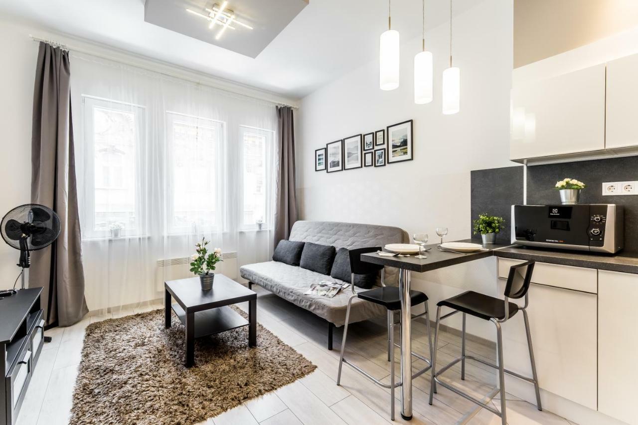 Fleur Creme Apartment Budapest Eksteriør bilde